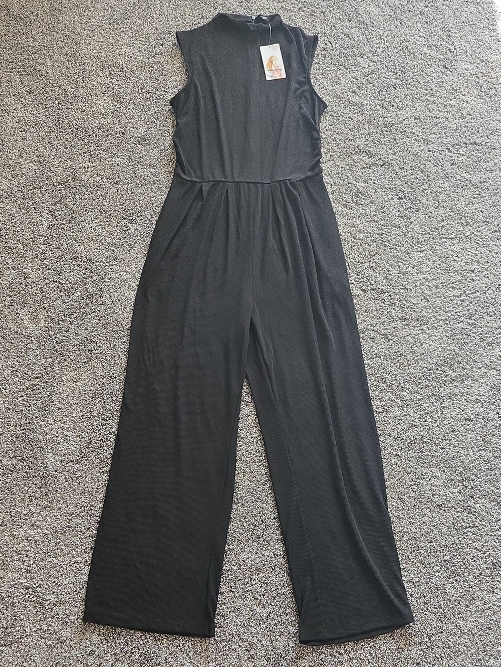 Classic Black Sleeveless Wide-Leg Jumpsuit
